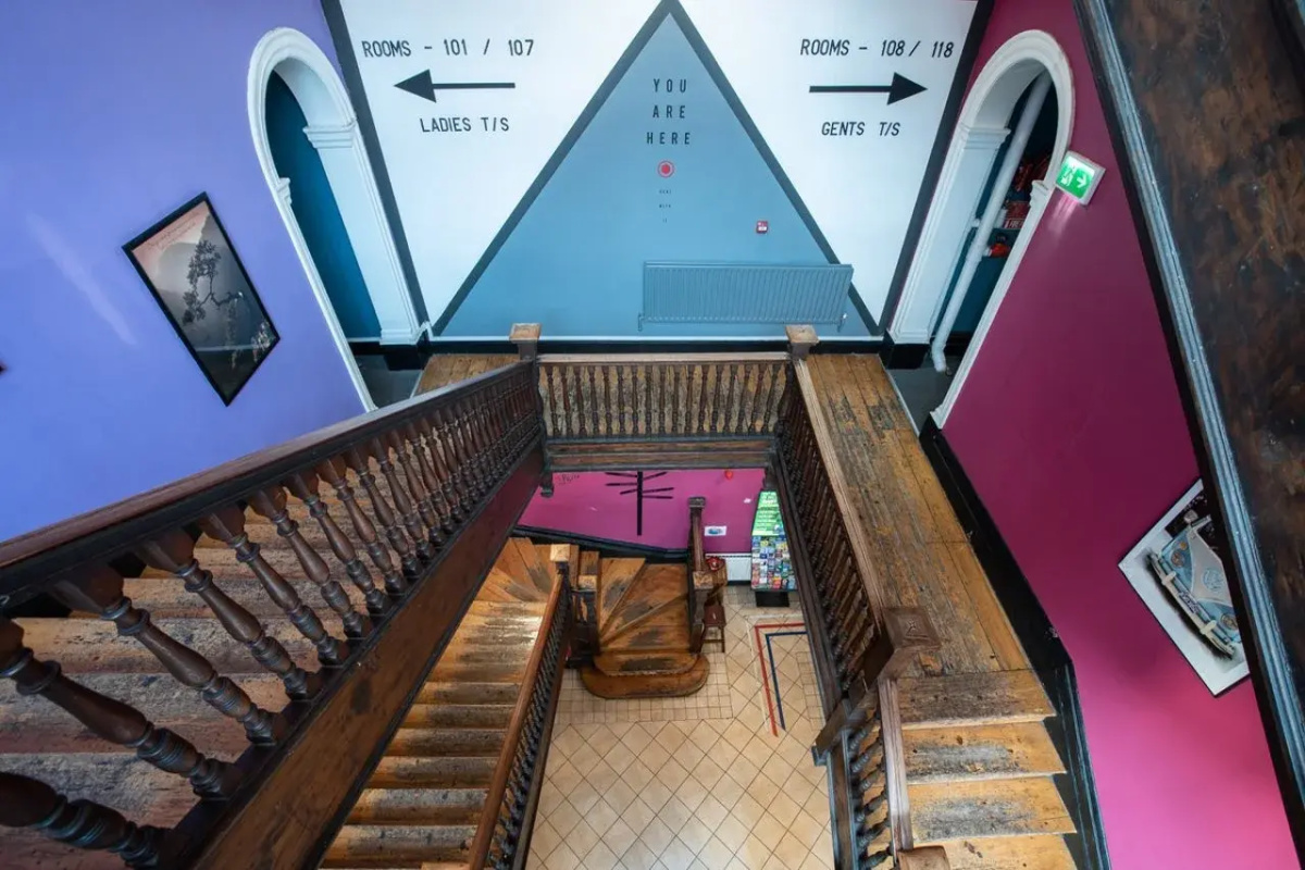 Kinlay House Hostel