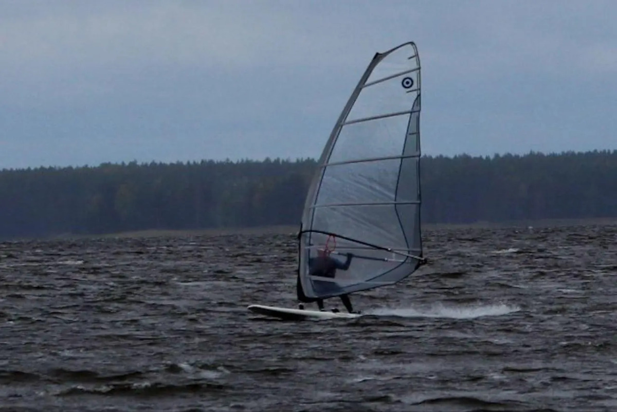 Спортивно-рыболовная база Здешево