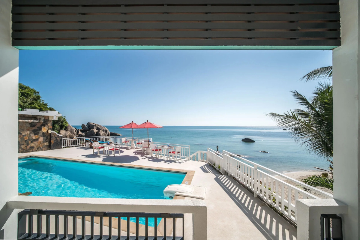 Crystal Bay Beach Resort