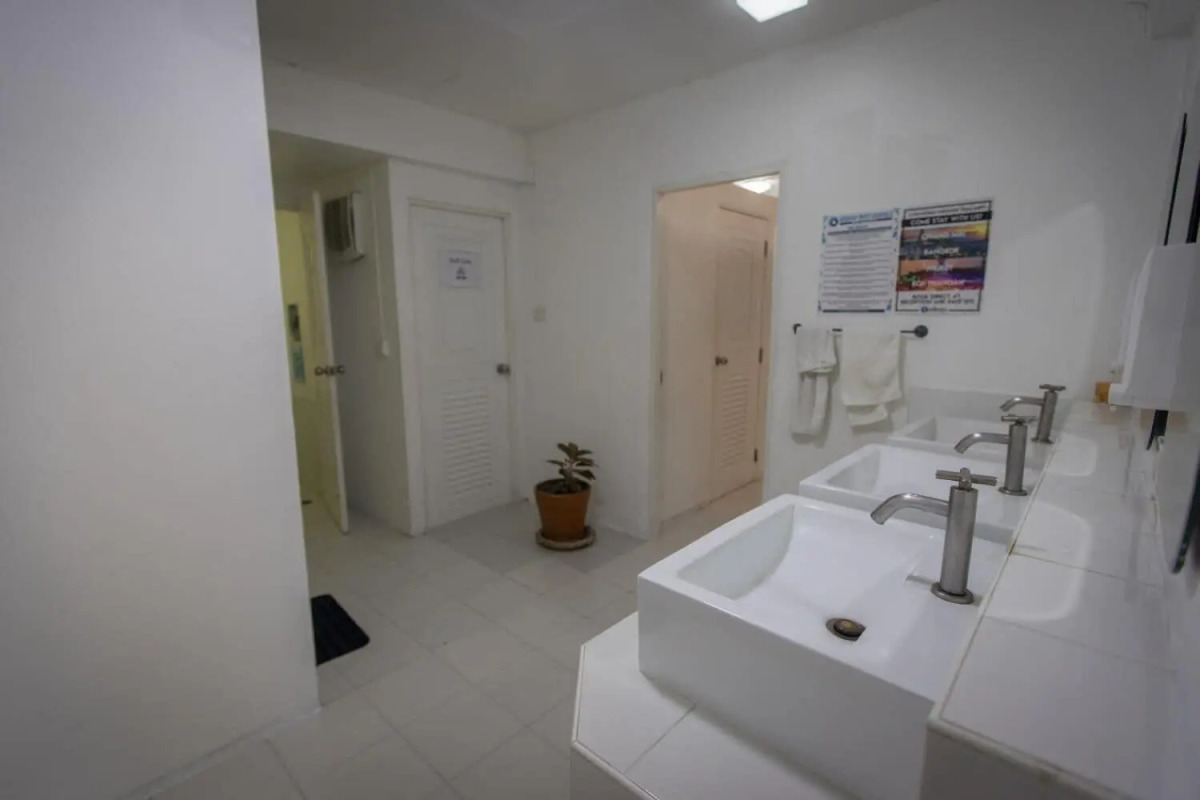 Bodega Party City Center Bangkok - Hostel