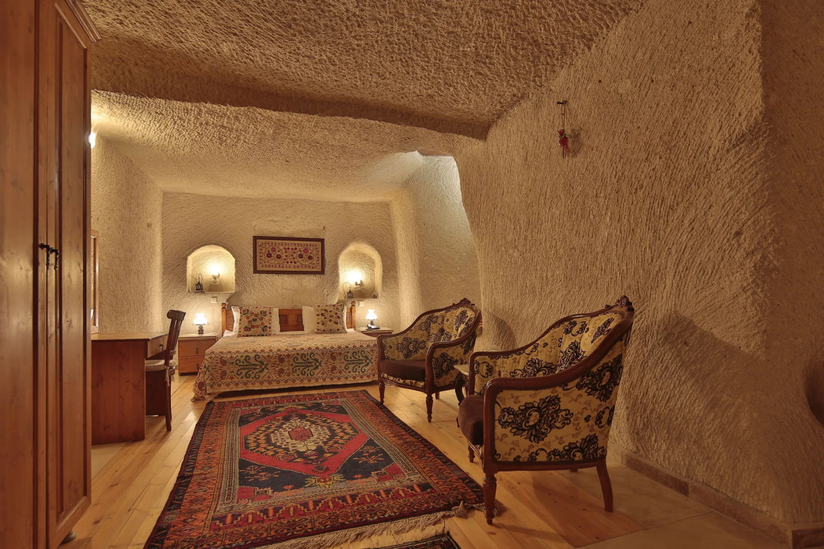 Amber Cave Suites