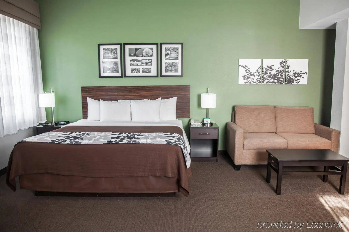 Sleep Inn & Suites Downtown Inner Harbor