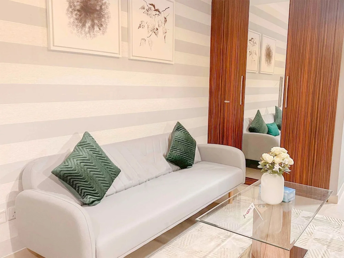 Cosmos Living Stylish Studio Near Marina