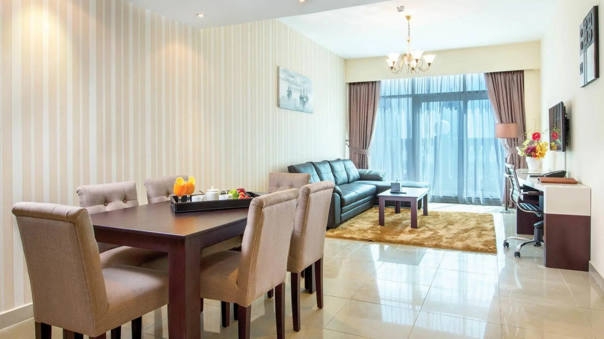 Sunday Mega Hotel Sheikh Zayed Road