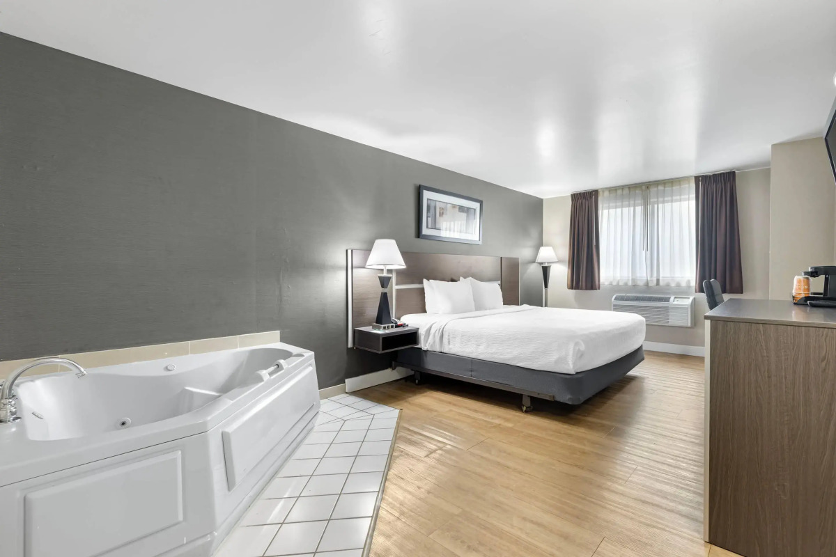 Quality Inn - Niagara Falls Blvd