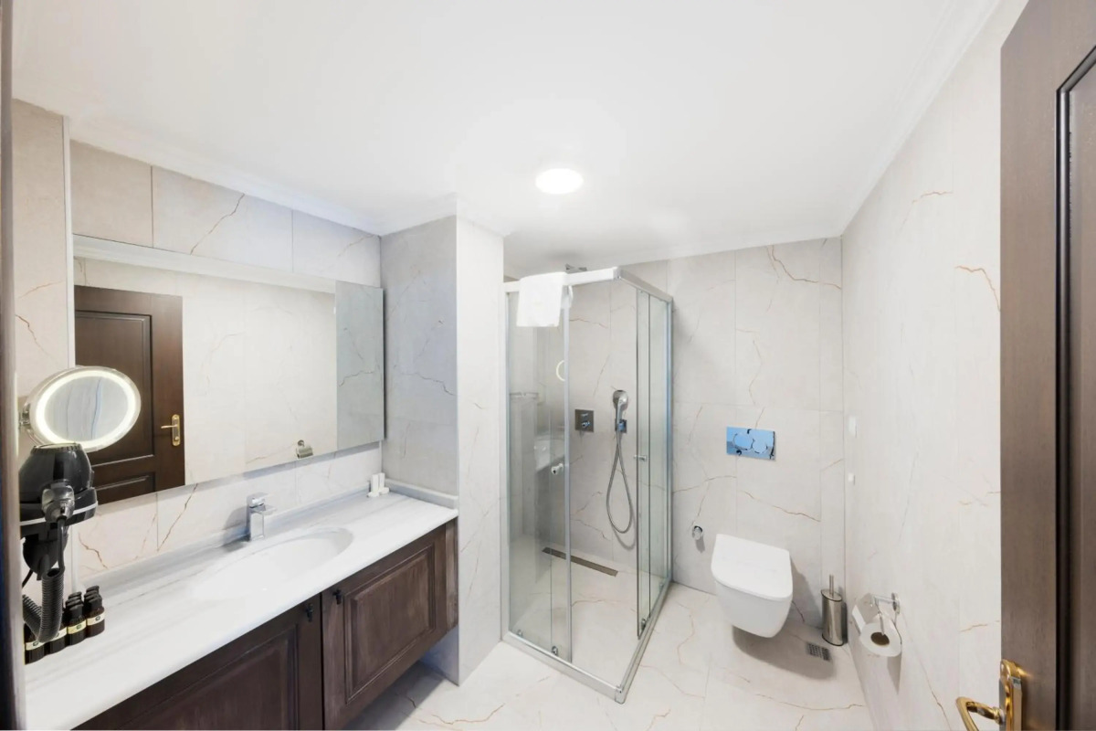 Seven Hills Hotel - Special Class