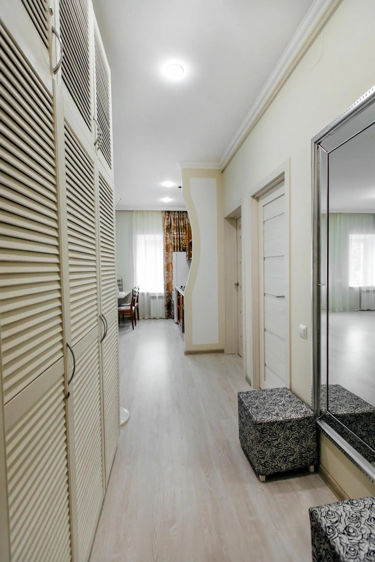 Апартаменты у Кремля на улице Октябрьской революции