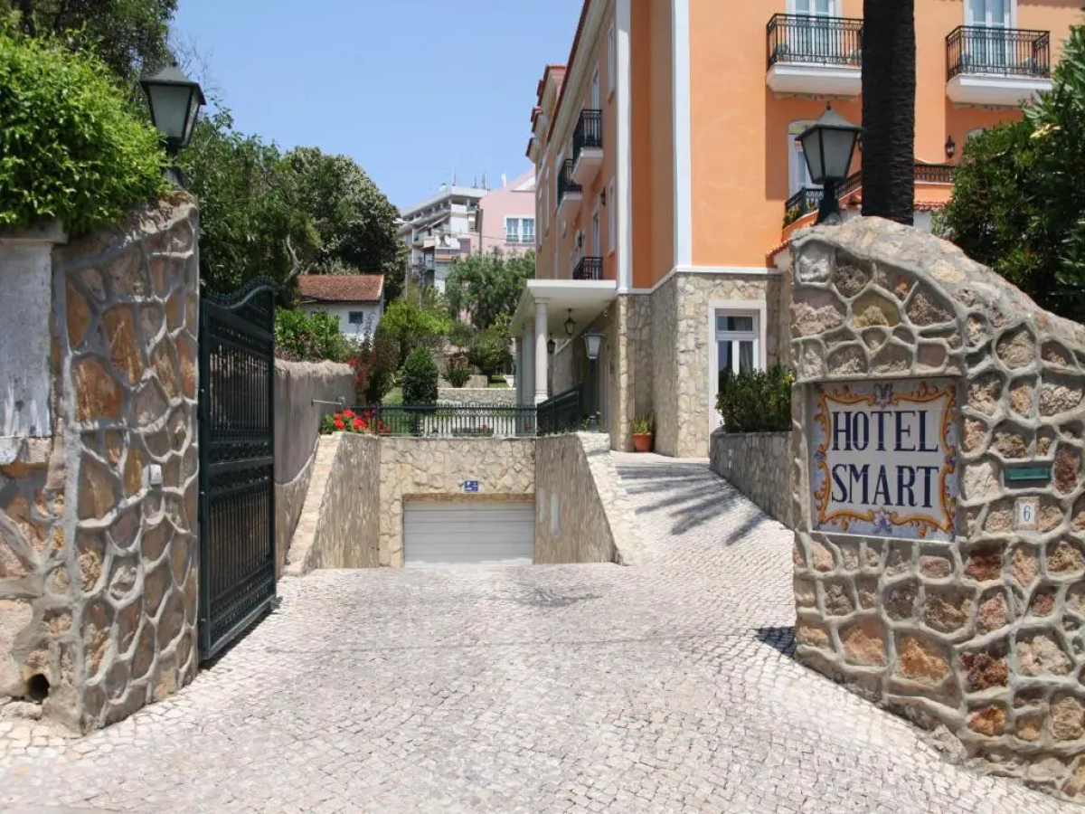 Hotel Smart