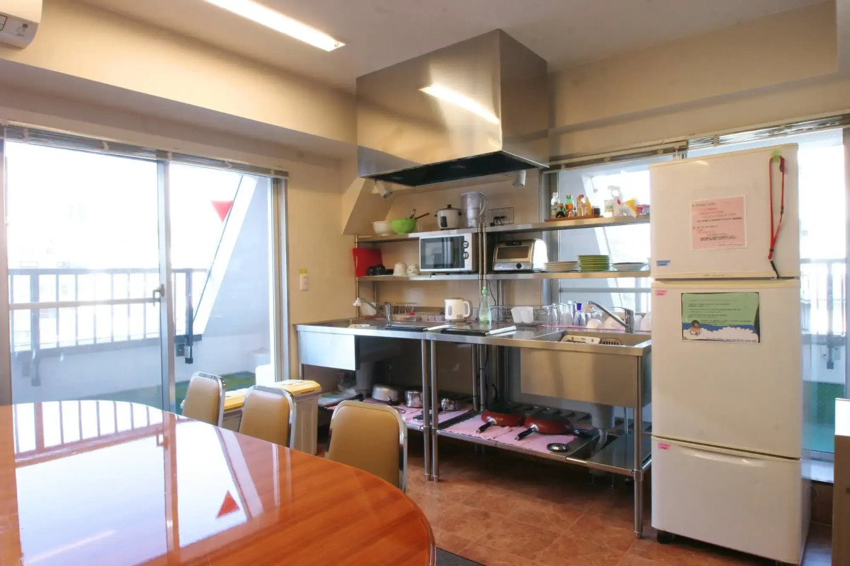 Sakura Hotel Ikebukuro - Hostel