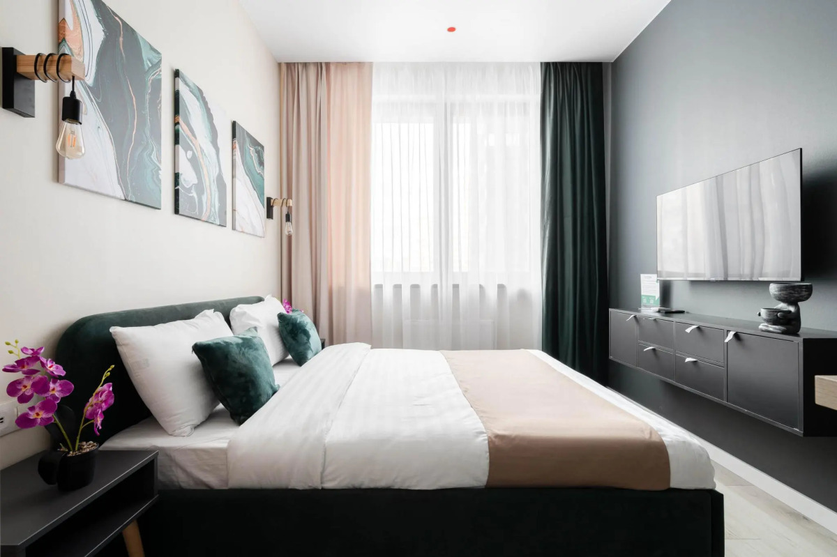 Knokey на улице Ивана Франко