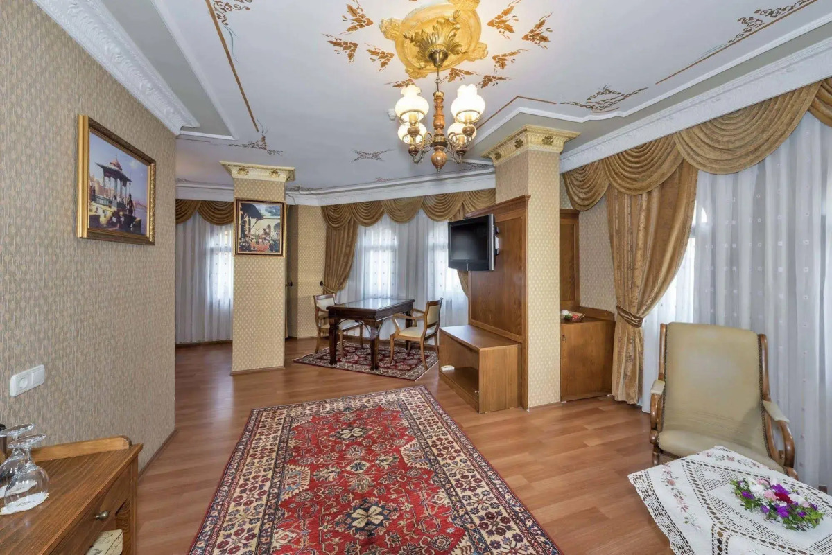 Seven Hills Hotel - Special Class