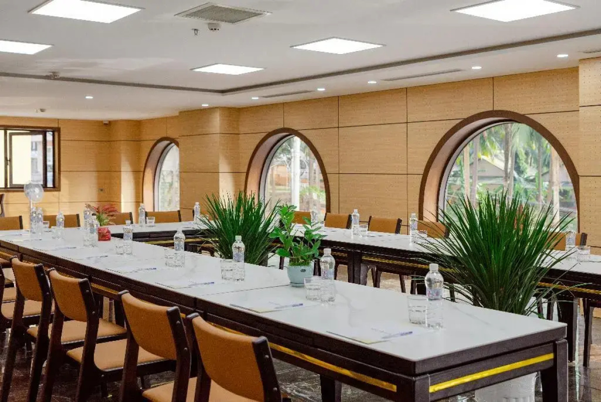 Aquasun Hotel Phu Quoc
