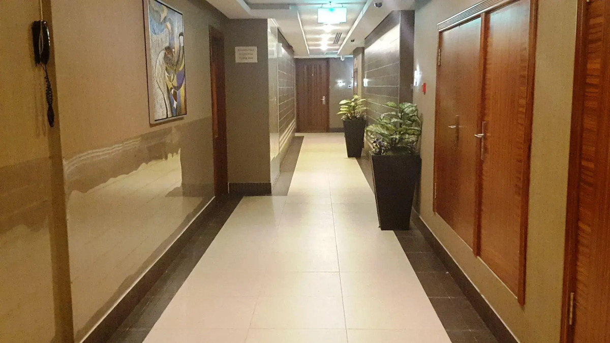 Beach Hotel Apartment