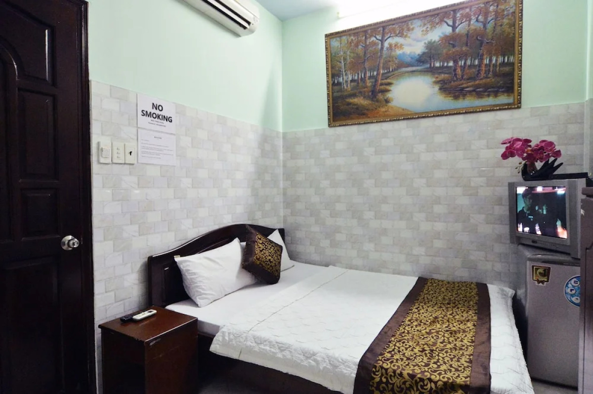 Lamenda Saigon Hotel