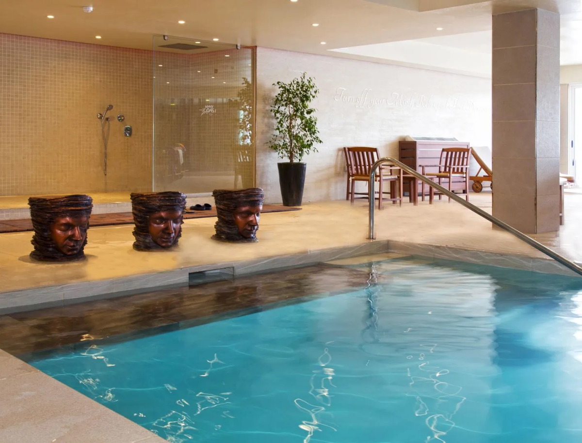 AX Sunny Coast Resort & Spa