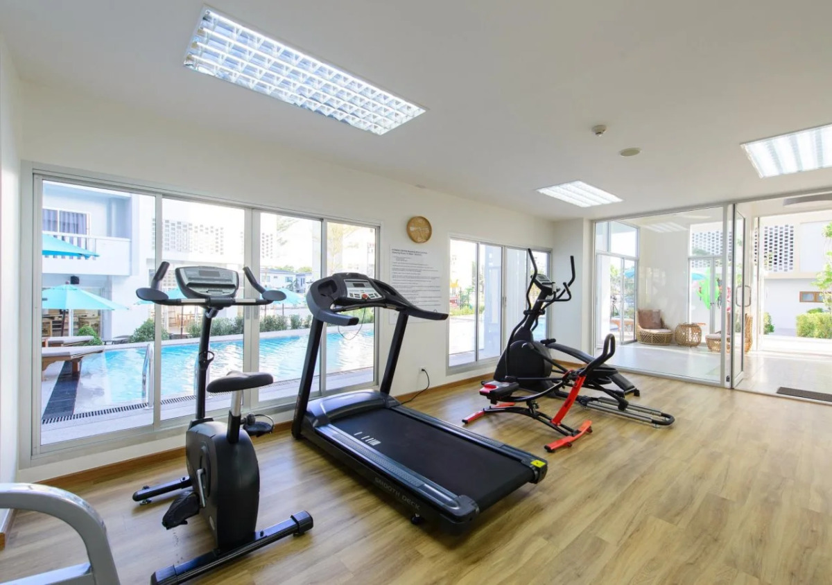 Отель Recenta Suite Phuket Suanluang