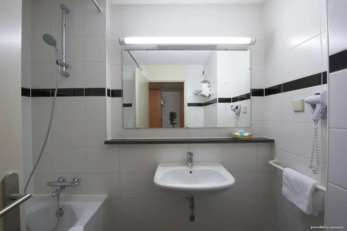 Best Western Plus Amsterdam Airport Hotel