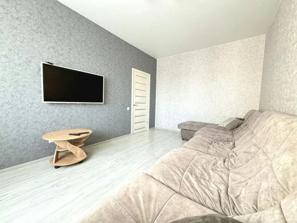 Апартаменты на проспекте Притомский 15