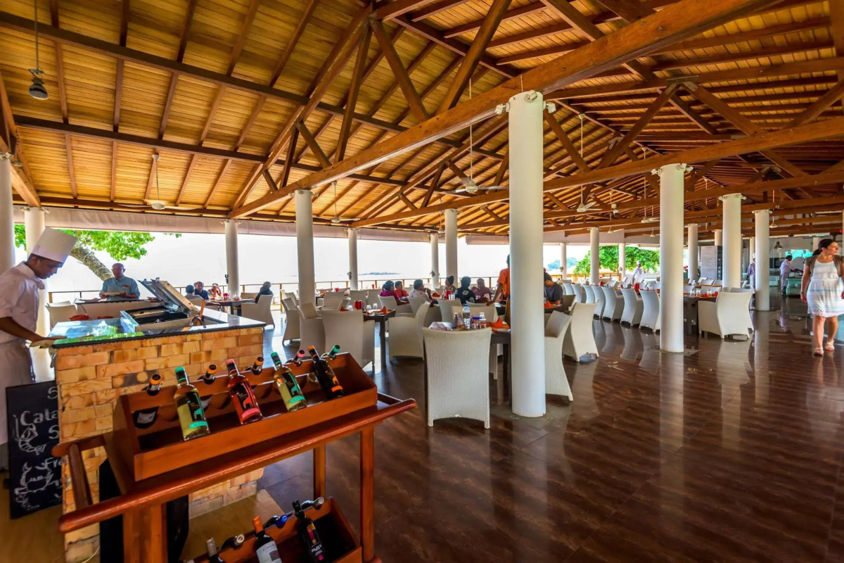 Calamander Unawatuna Beach