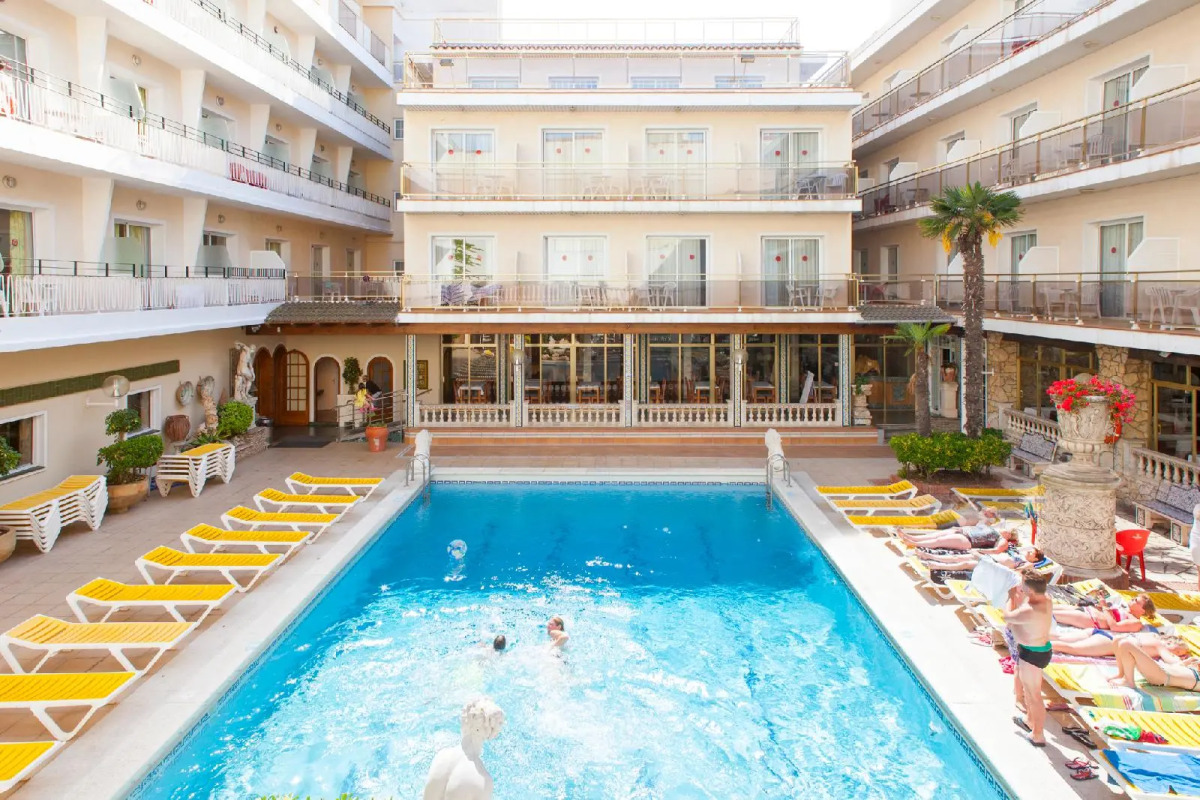 Отель Ibersol Hotel Sorra d'Or