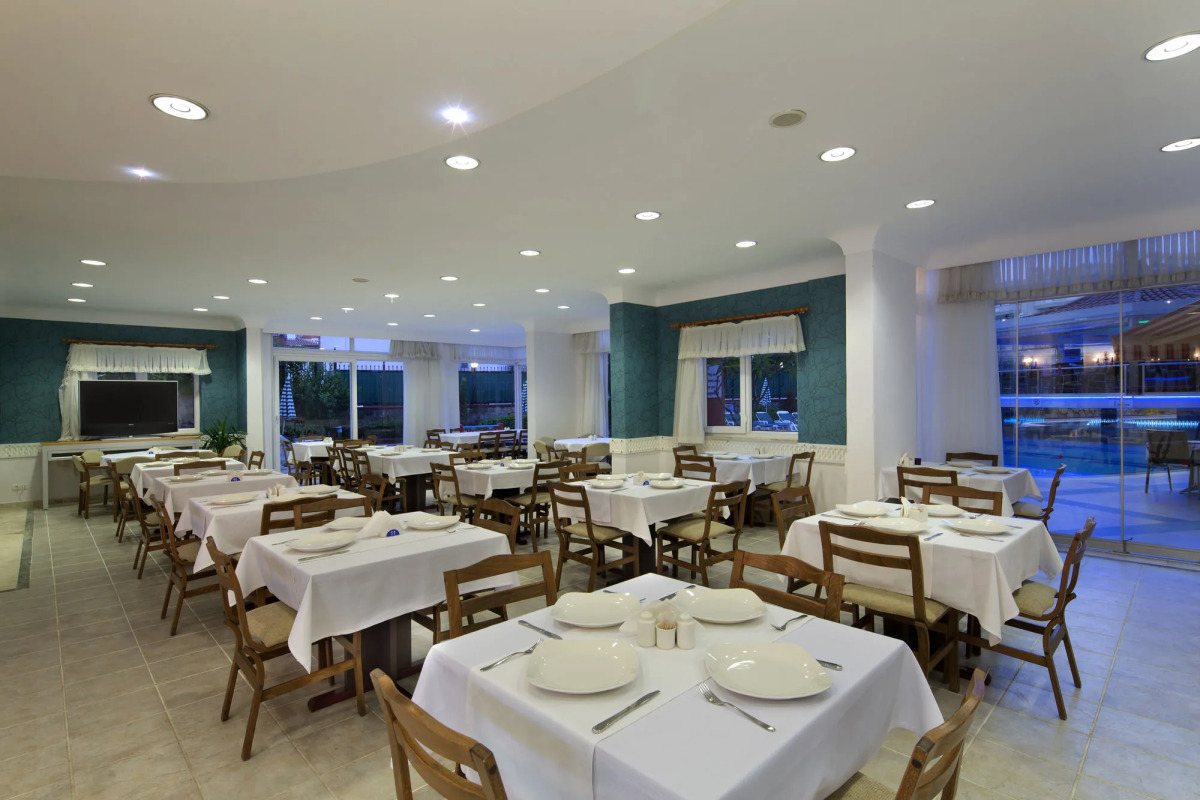 Villa Moonflower Apart Hotel