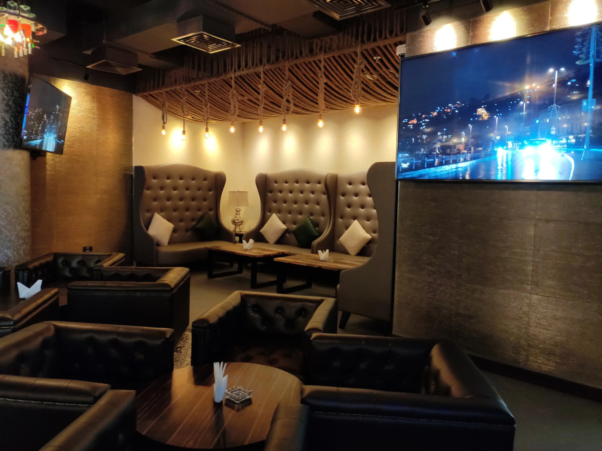 Отель Wescott Plaza Hotel Apartment