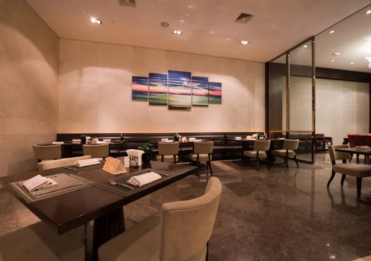 Royal International Hotel