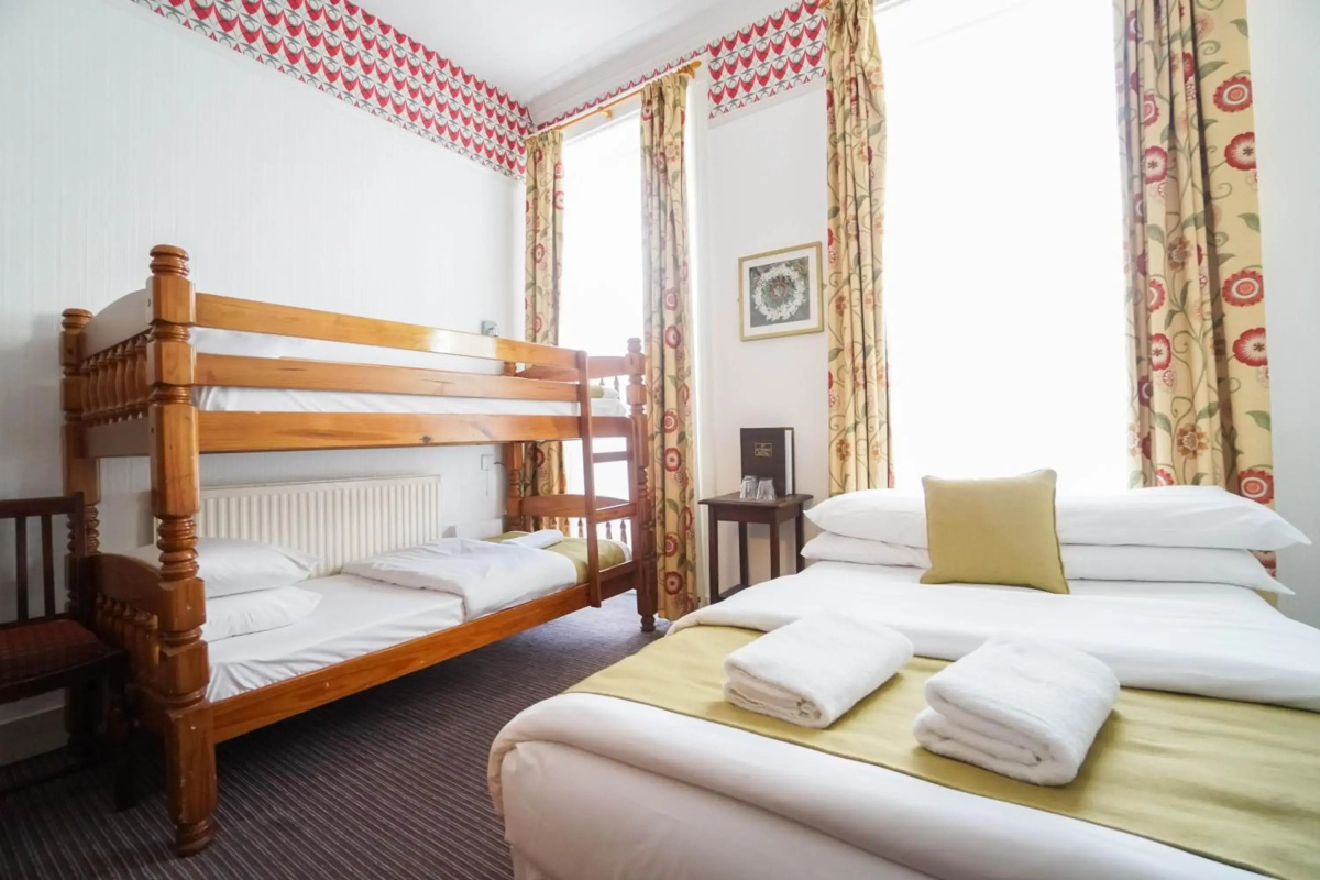 St Athans Hotel