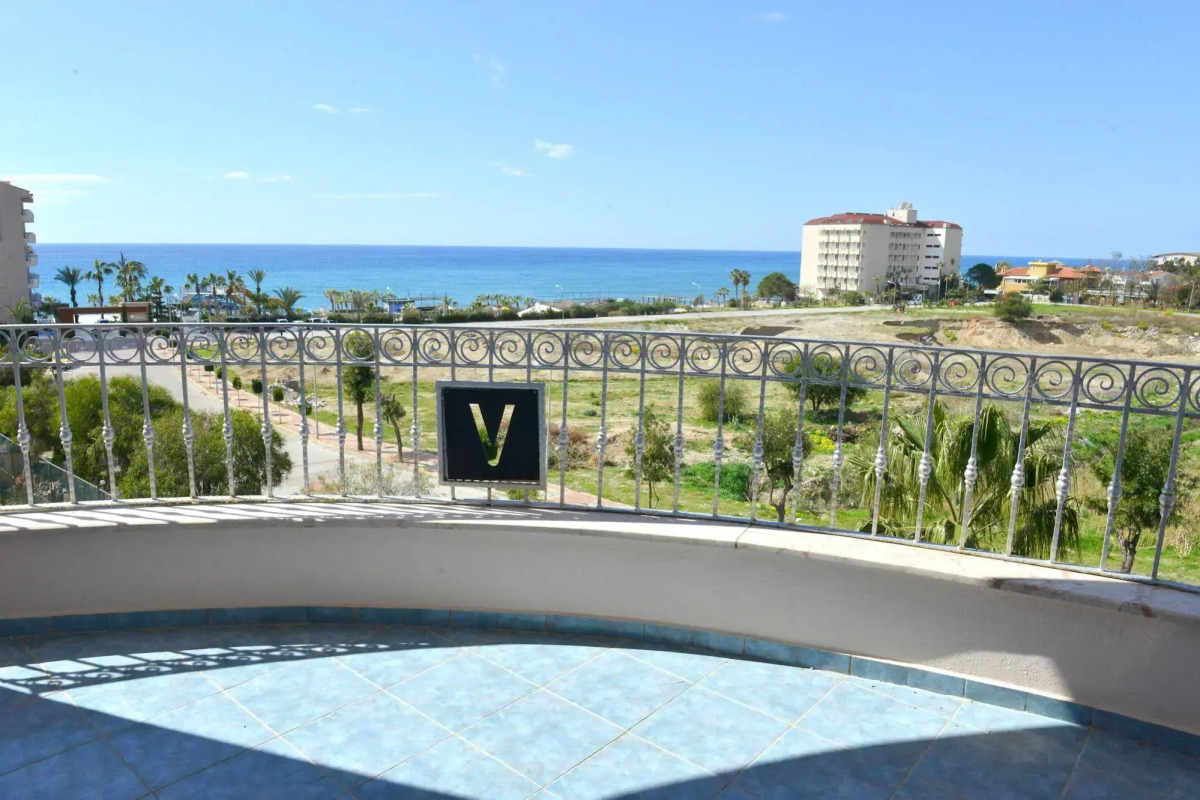 Отель Eva Beach