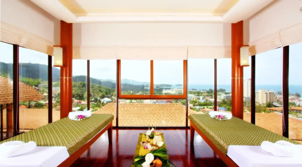 Отель Karon Phunaka Resort & Spa