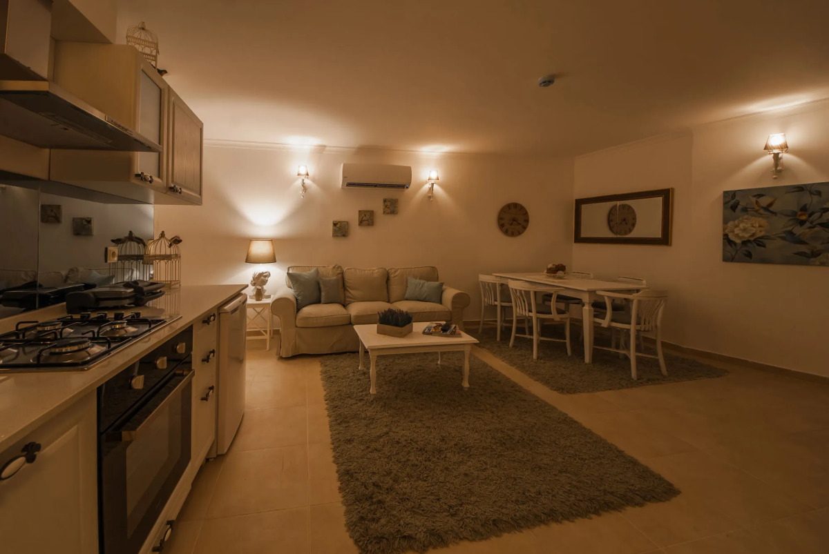 8 Oda Boutique Homes