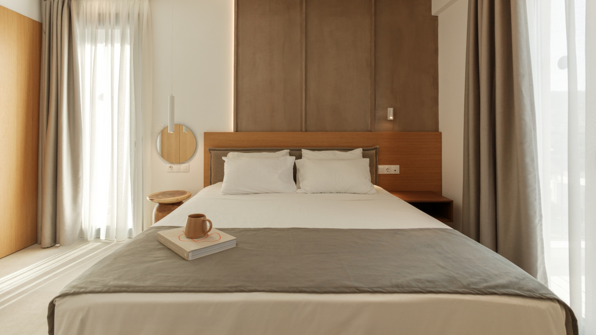 Nami Hotel & Suites