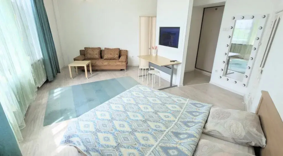 Жилое помещение Рус-Екатеринбург