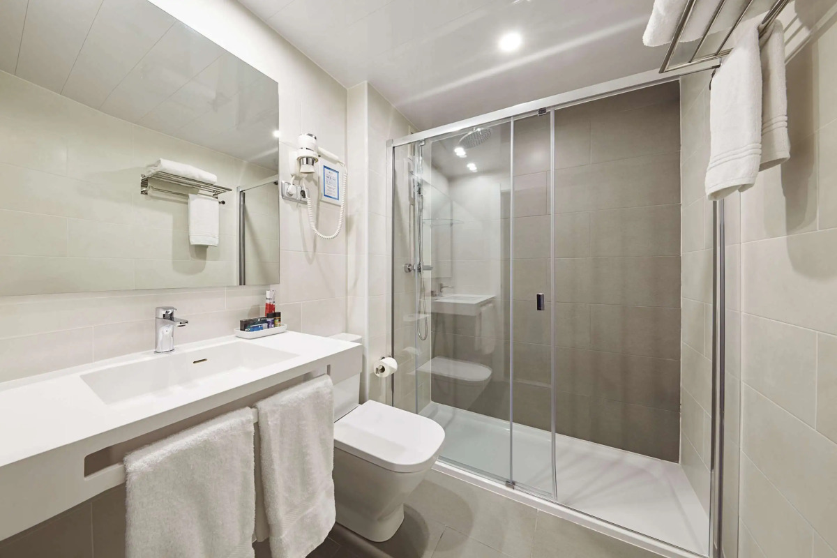 Barcelona Century Hotel