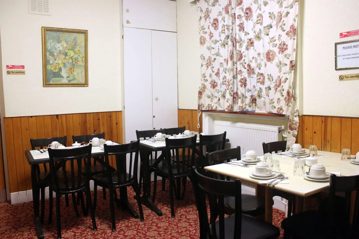 Holly House Hotel
