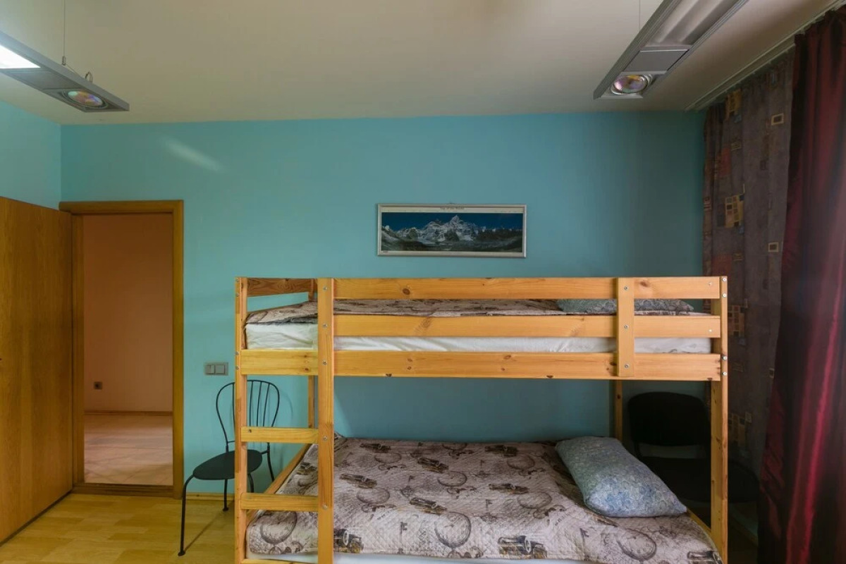 Stop House Хостел