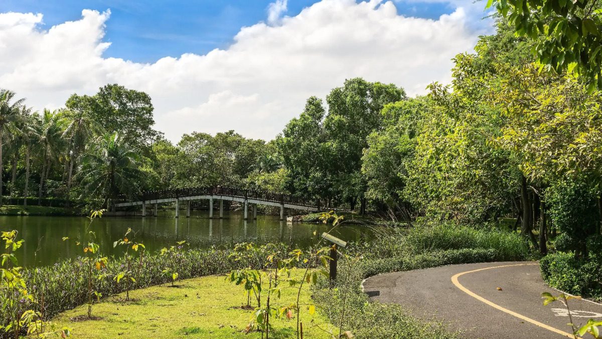 B2 Bangna Premier Hotel