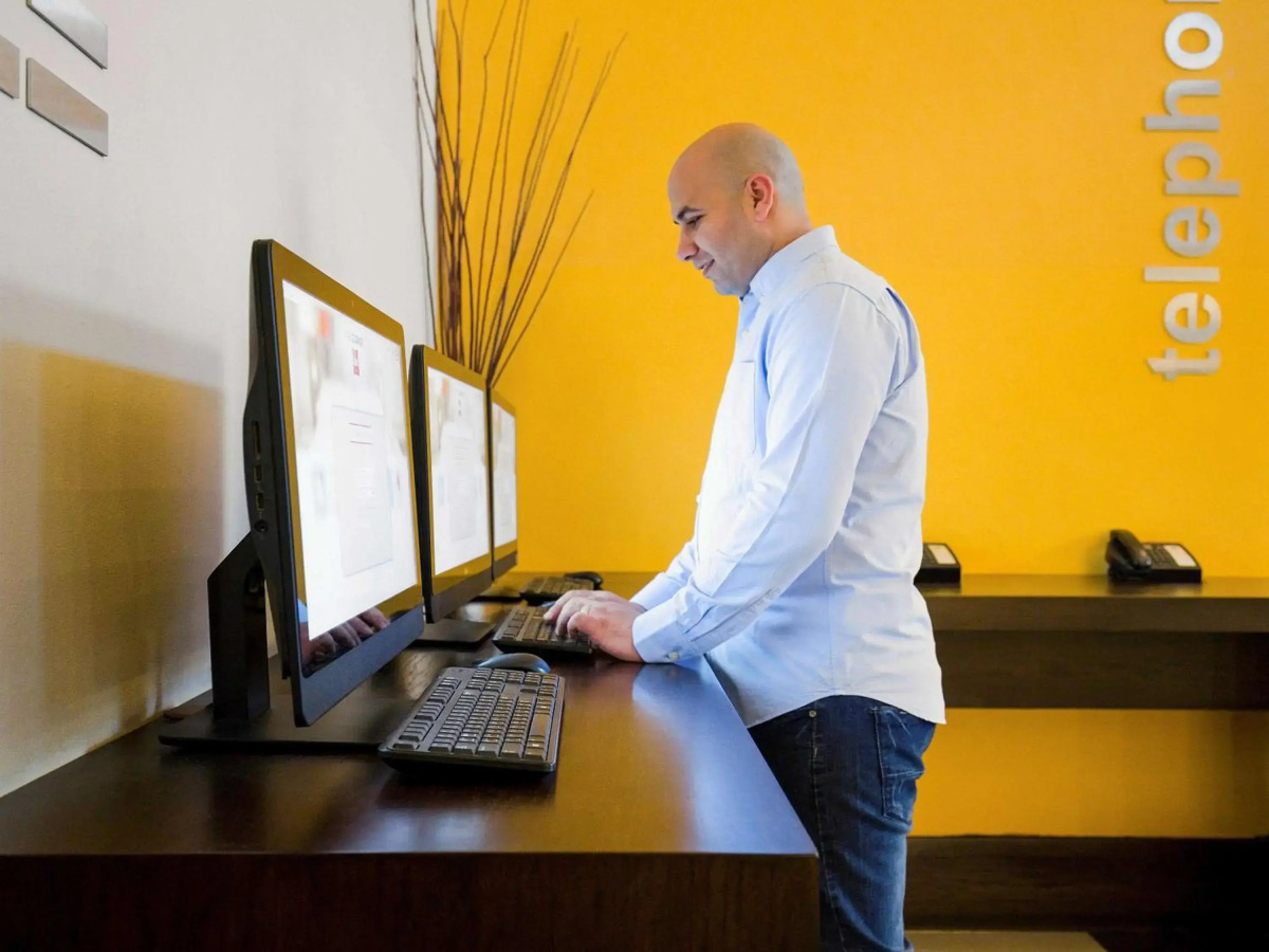 Отель ibis Al Rigga