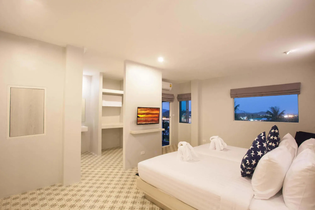 Nature Pine Residence