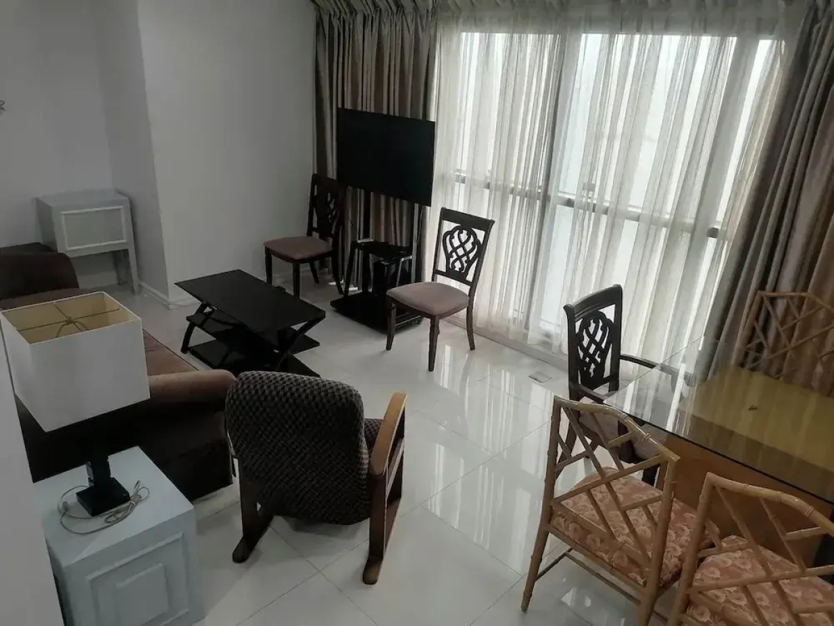 Roxas Blvd Ermita Studio US Embassy Mla