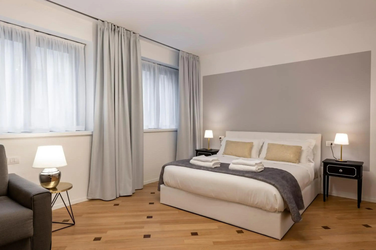 Milan Royal Suites & Luxury Apartments