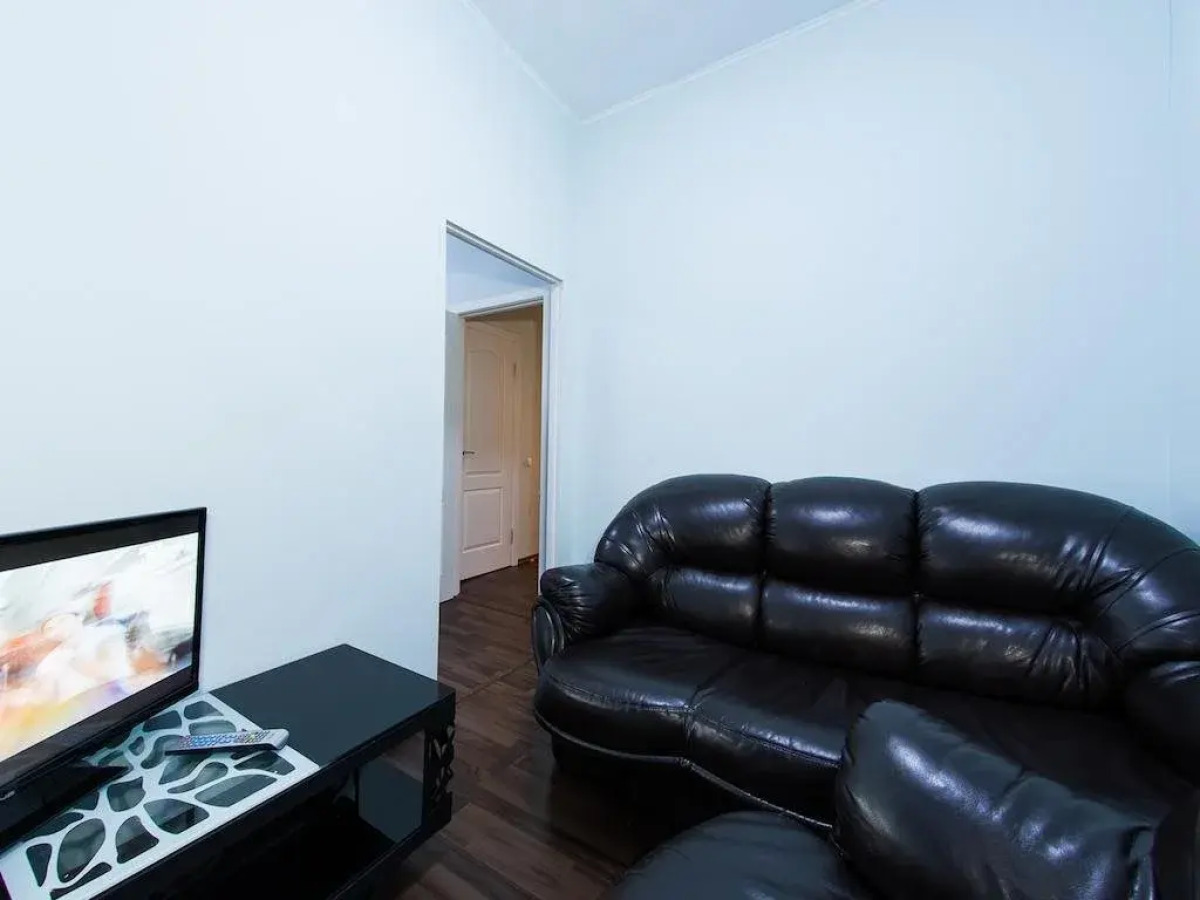 Влад Марин Инн