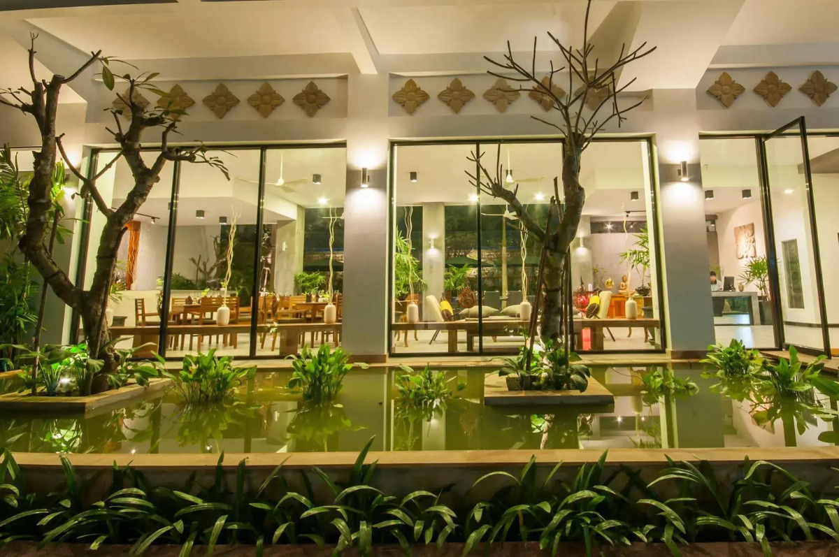 Landing Gold By Amatak