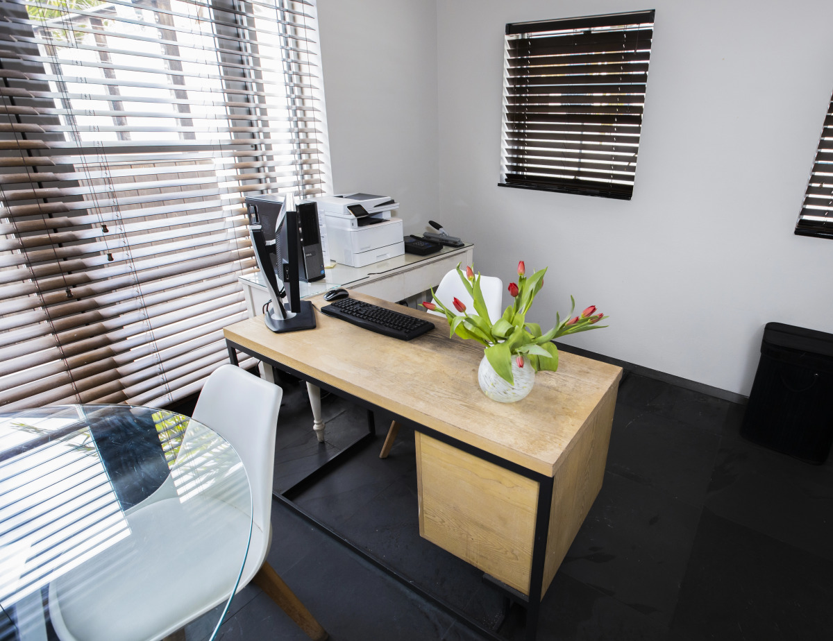 Posh South Beach Hostel