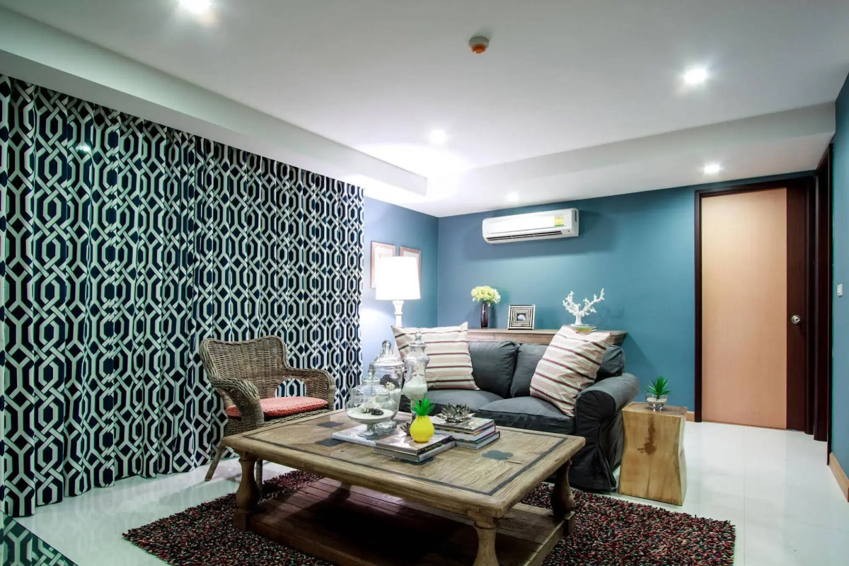 Rocco Hua Hin Beach Seaview