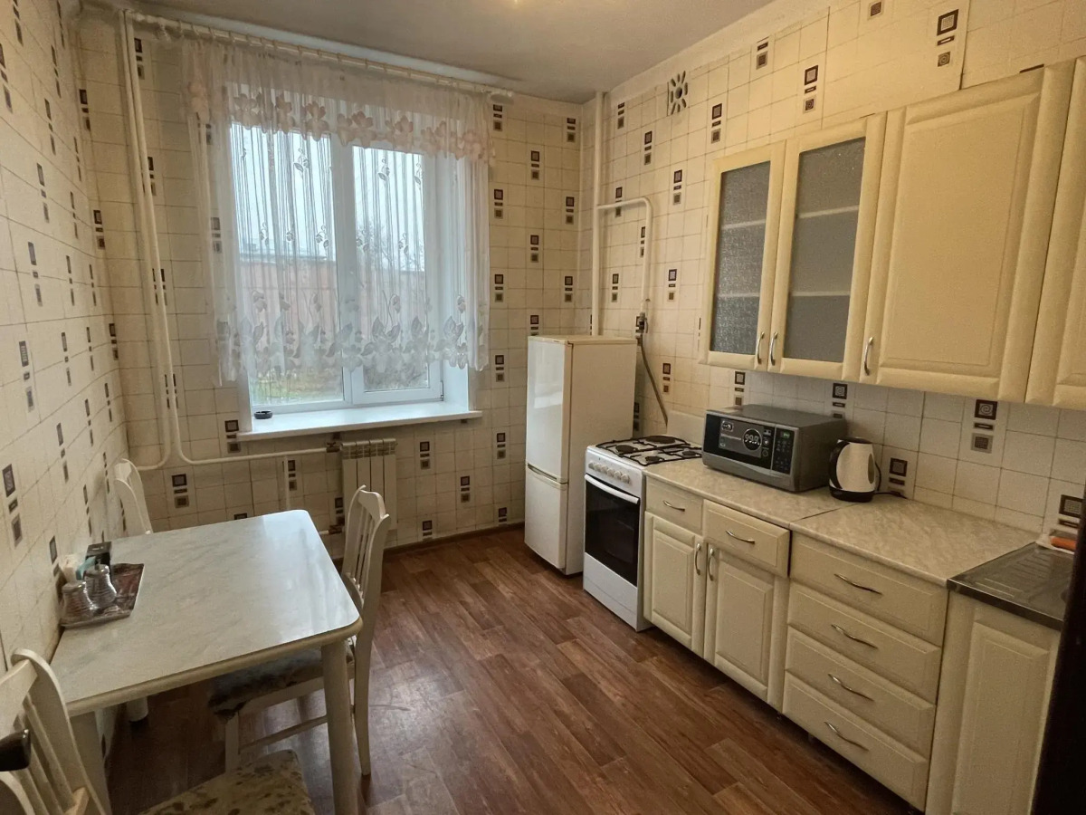 Аврора на улице Весенняя 15