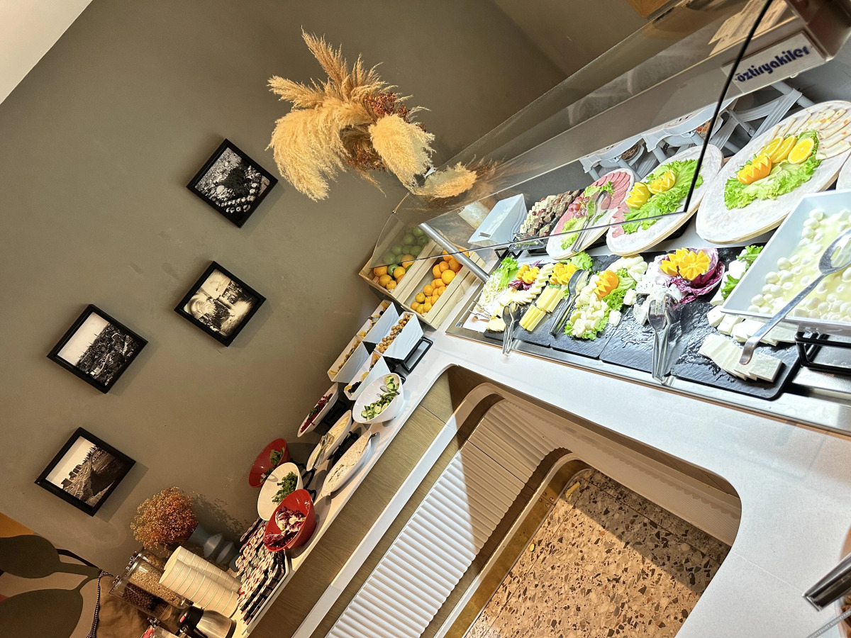 Edition Old City Hotel