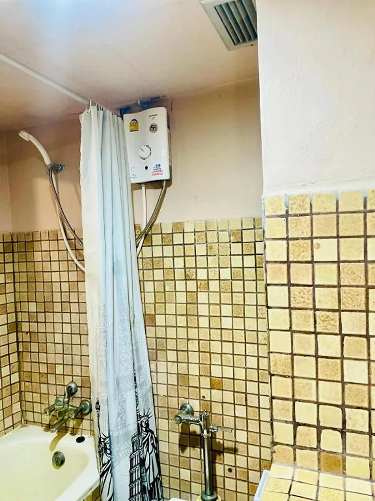 Safari Riviera Resort