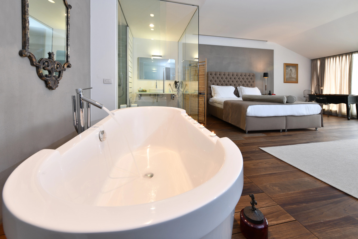 Отель Ansen Suites