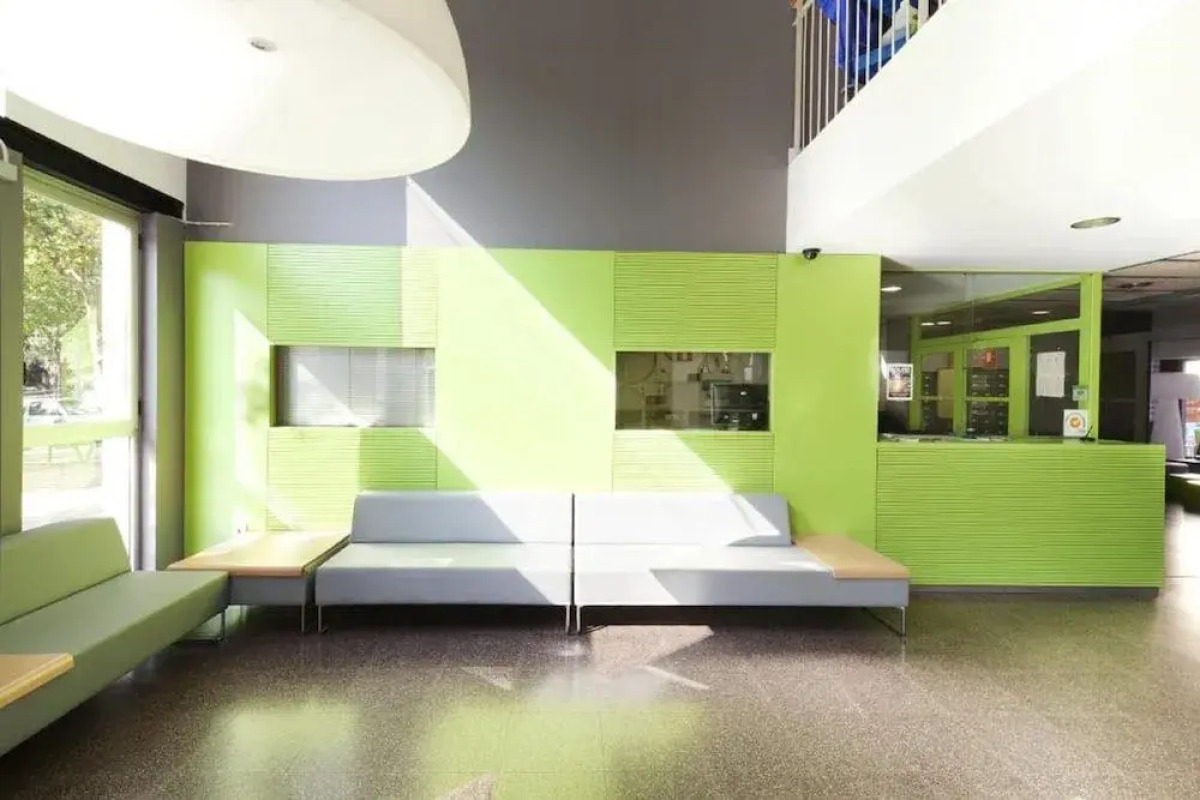 Residencia Universitaria Resa La Ciutadella -Campus Accomodation